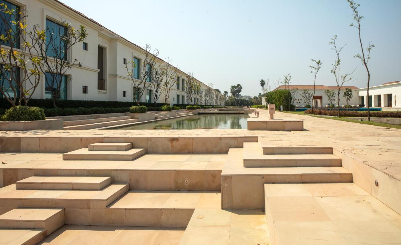 Marasa Sarovar Premiere, Bodhgaya Buitenkant foto